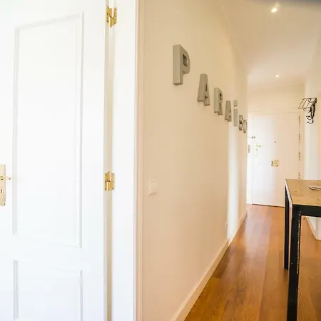 Spectacular Terrace View Of Tagus Apartment Lisbon