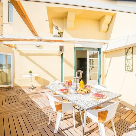 Spectacular Terrace View Of Tagus * Lisbon
