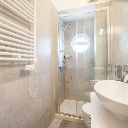 Spectacular Terrace View Of Tagus Appartement *